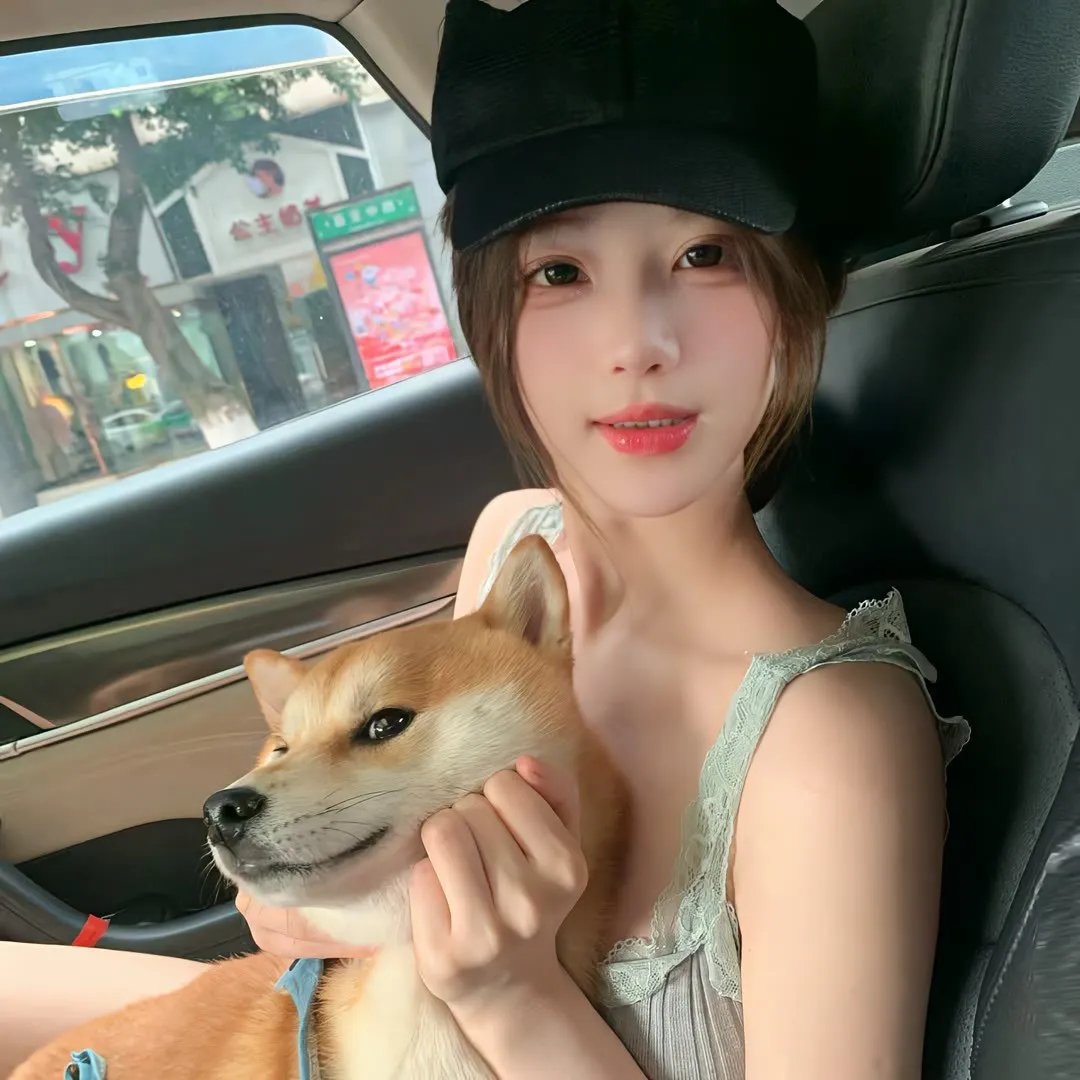 接近无限的白